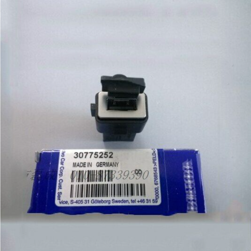 Car USB Adapter 30775252 fit for VOLVO S80L S60 XC60 S40 C30 V60