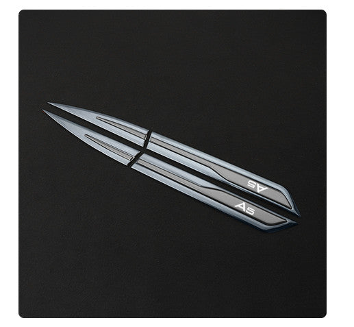 Red horseshoe buckle car keychain/key ring gift for Alfa Romeo Giulietta