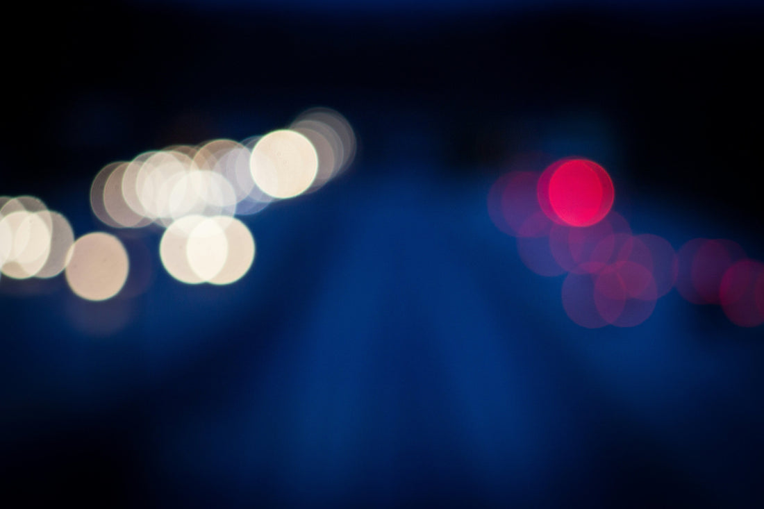 标题 The Benefits and Technical Aspects of ABS and Brake Lights: How They Work, Cost, Installation, and Maintenance