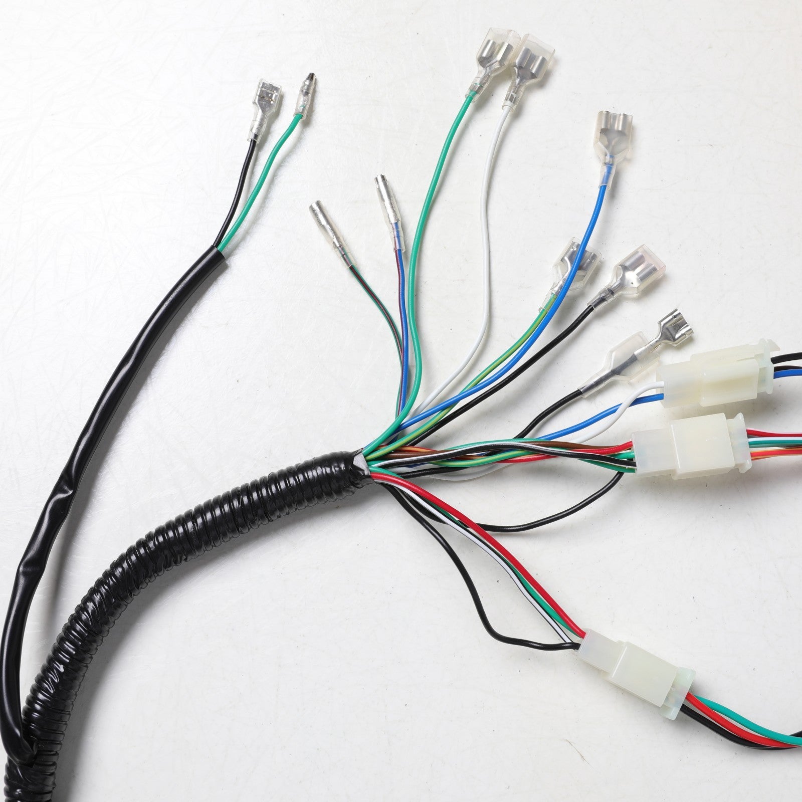 Wiring harness suitable for 150cc and 200cc Dirt bicycles, all-terrain vehicles, go-karts, and four-wheel off-road vehicles.