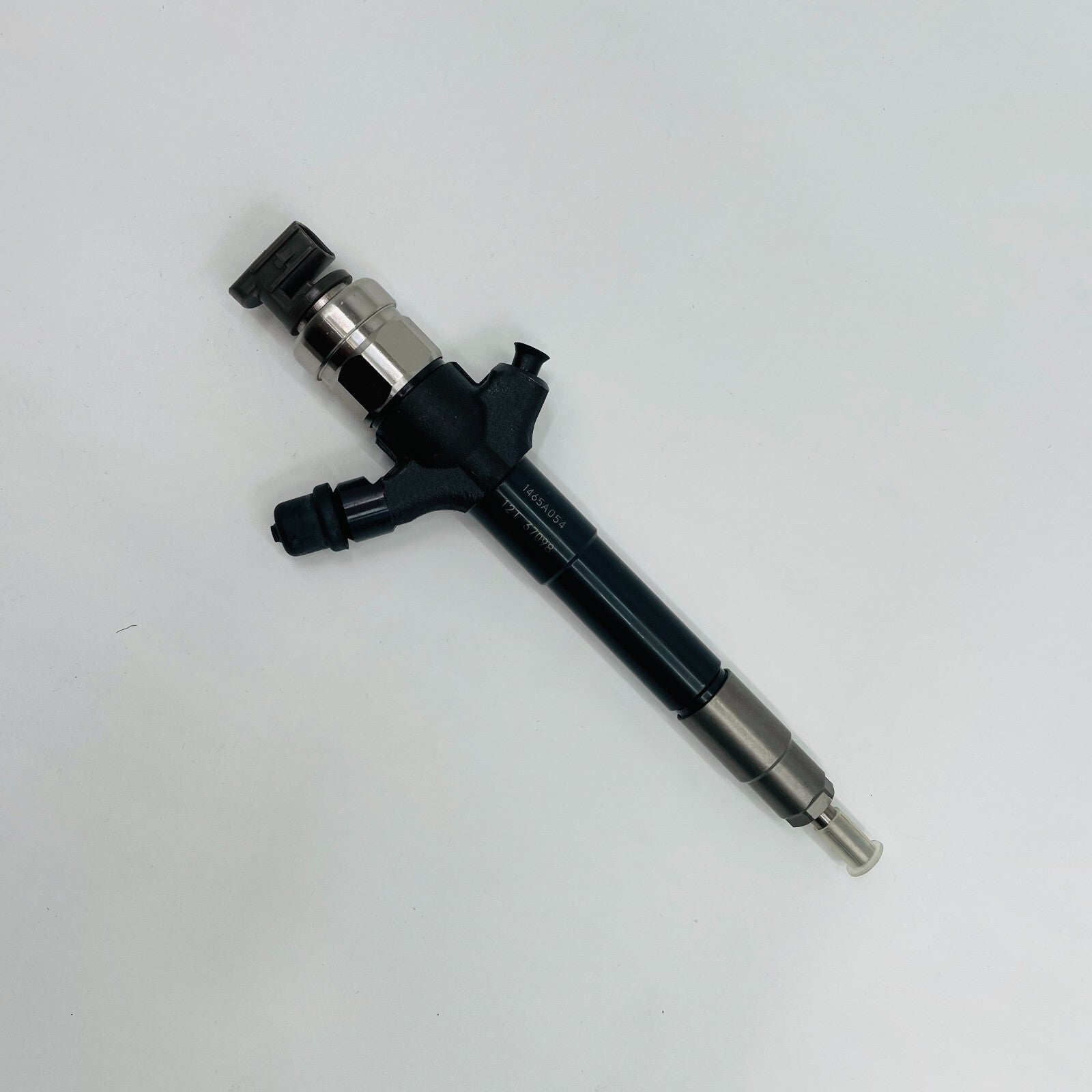 095000-5760 1465A054 Diesel Fuel Injector for Mitsubishi Pajero Montero