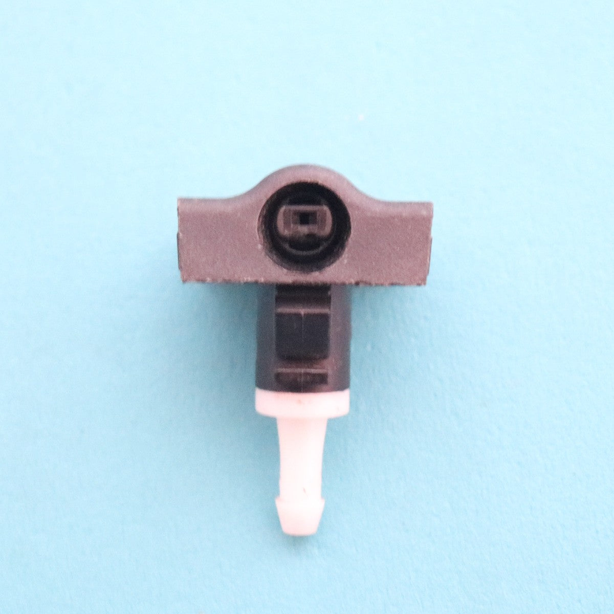 289329N00A new1 for NISSAN Maxima Windshield Wiper Washer Nozzle Spray Jet