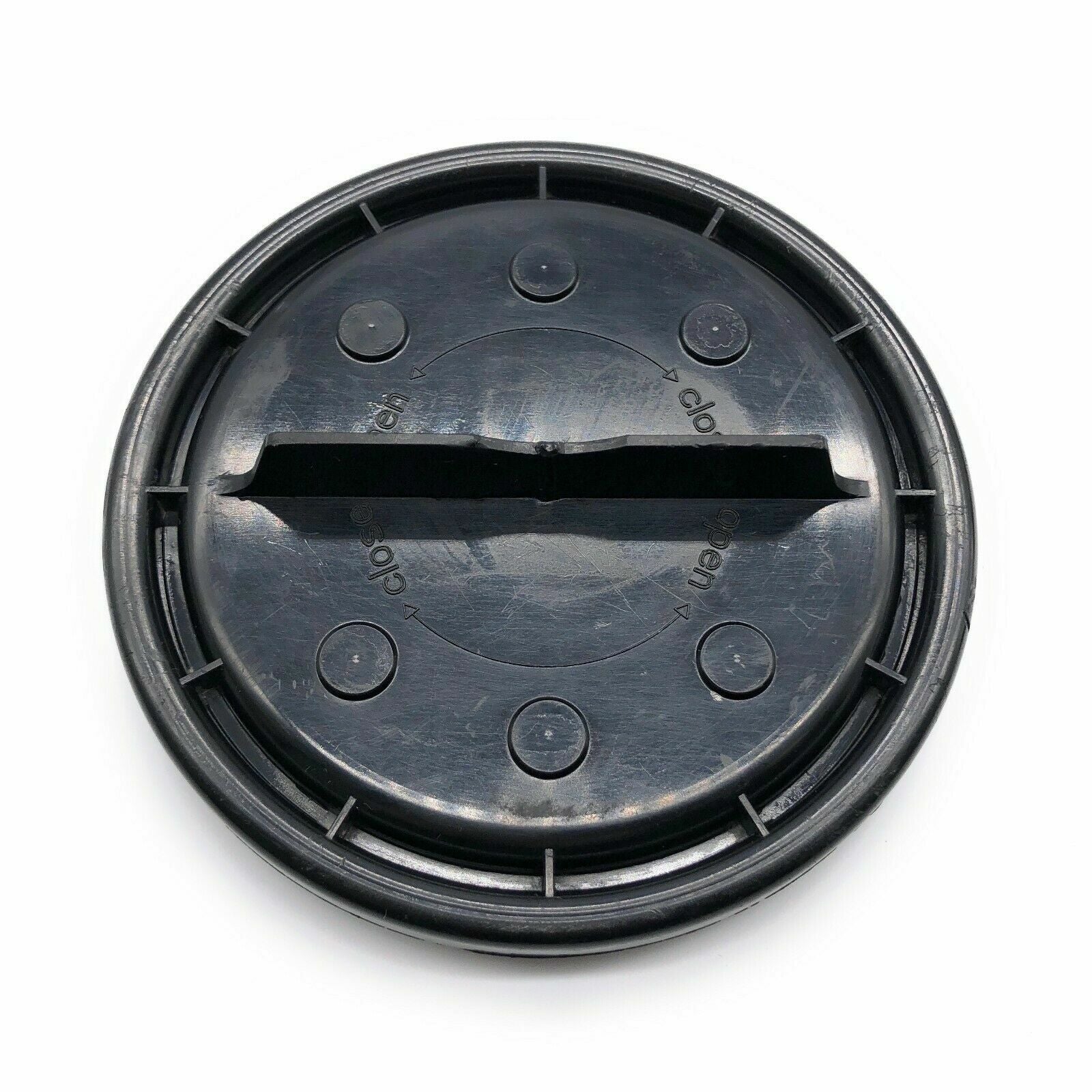1305219121 for BMW 620i 740x 760dx M4 M5V X3 X5 X6Car Headlight Dust Cover