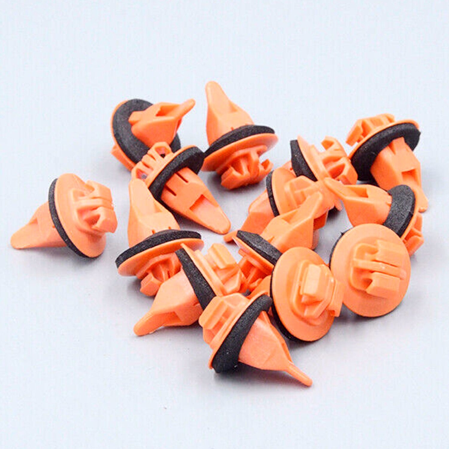 Wheel Flare Moulding Clips w/ Sealer (Set of 15) for Toyota 75395-35070