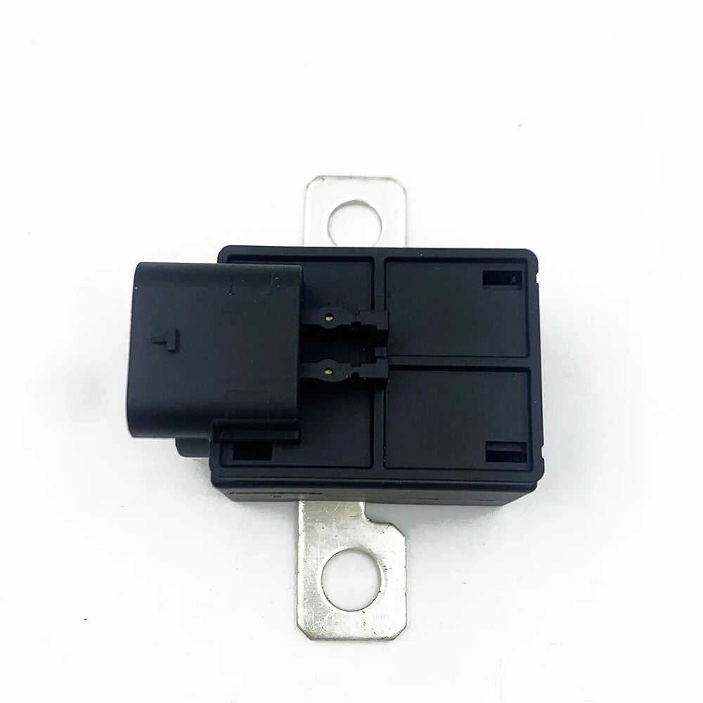 0009822904 New battery cut-off collision fuse applicable to 2020-23 for Mercedes-Benz A W177 W247