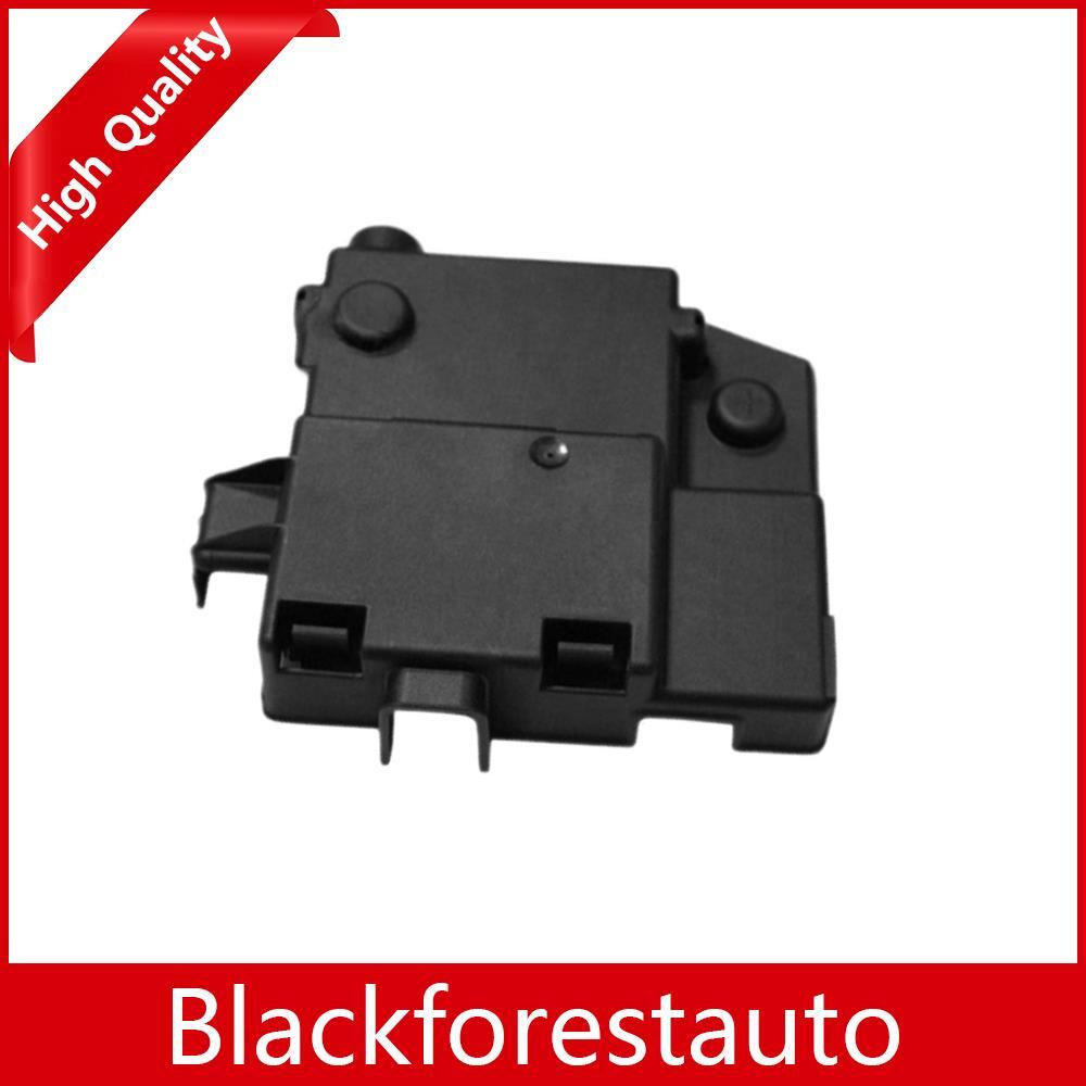 Fuse Relay Center Cover 68402933AA For 2017-2019 Compass Renegade Cherokee