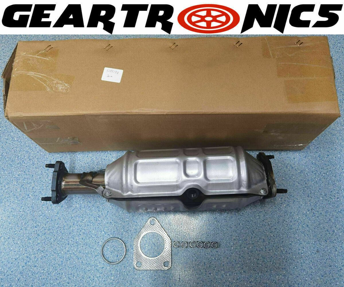 Cat with Up  Downstream O2 Sensor For 03-07 for Honda Accord 2.4L