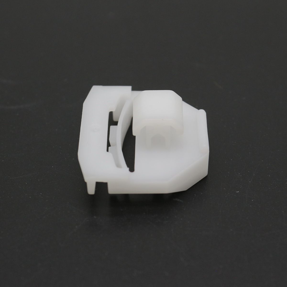 10Pcs Body Side Moulding Clips for Mercedes-Benz 0069883578, 006-988-35-78