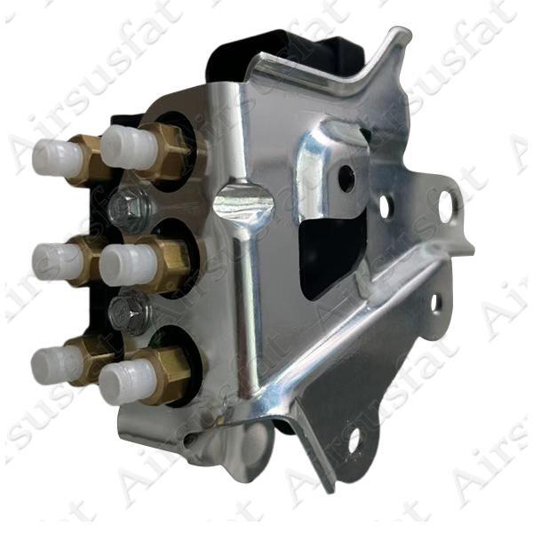 for Audi Q7 for Jeep Touareg for Cayenne Air Suspension Valve Block w/Bracket 7L0698014