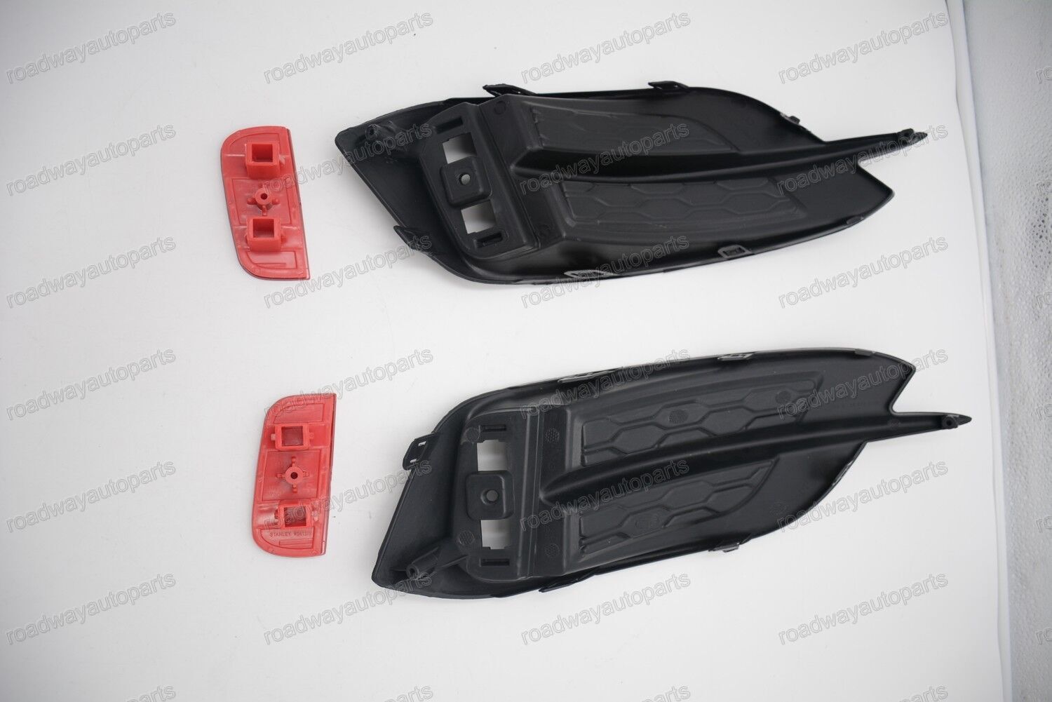 1Pair Rear Bumper Reflector Light w/Cover Trim for HONDA for CIVIC SEDAN 2016-2018