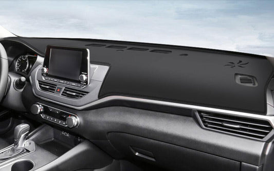 1X PU leather Dashboard Mat Non-slip DashMat Pad for Nissan Altima Sedan 2019-22
