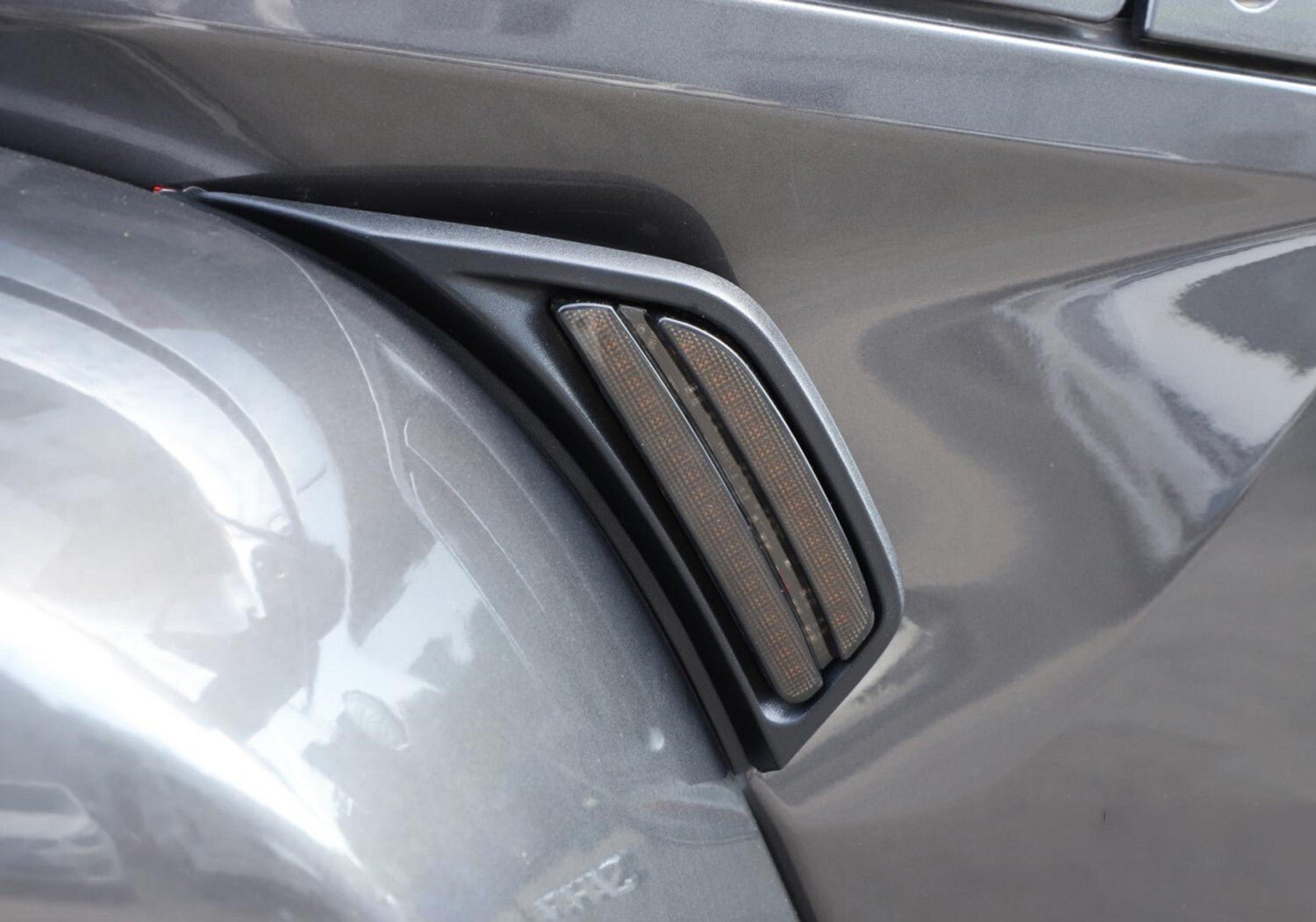 LED Front Fender Marker Side Lights Turn Signal Lamp for Jeep for Wrangler JL JT 18+