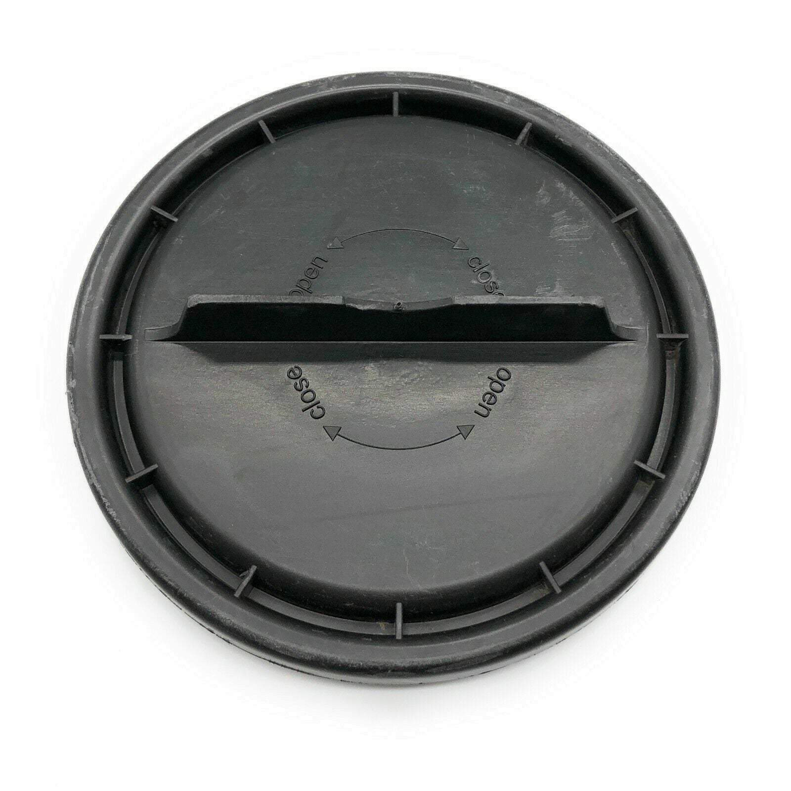 1305219121 for BMW 620i 740x 760dx M4 M5V X3 X5 X6Car Headlight Dust Cover