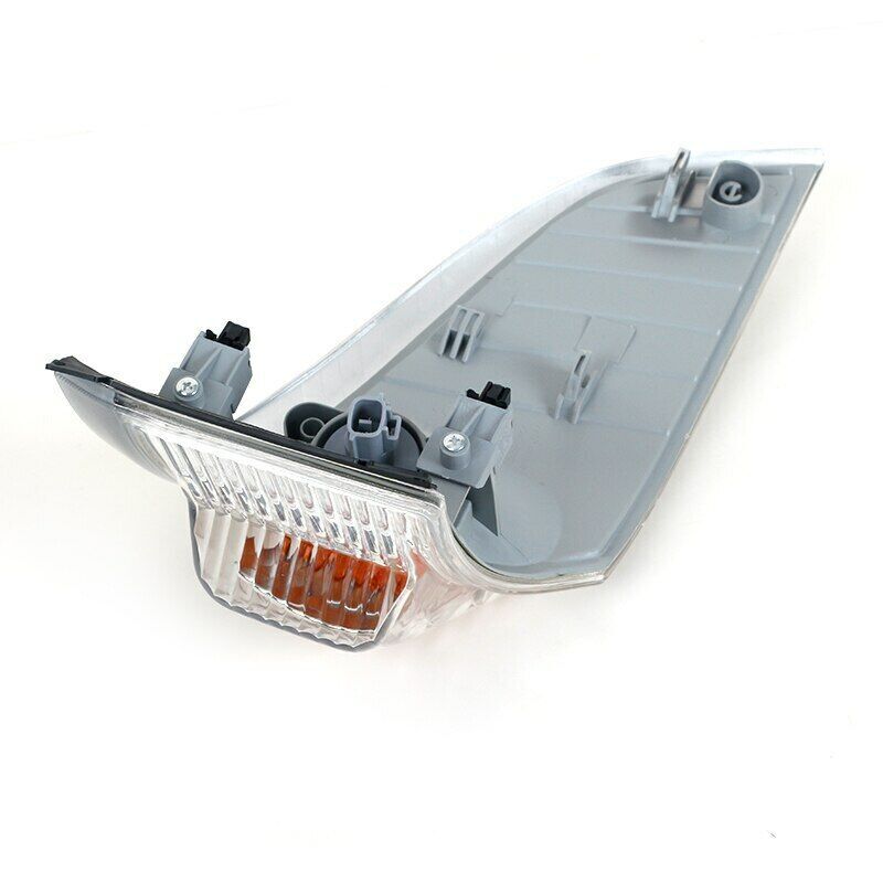 for Mitsubishi Canter V models 2005-2012: Dual front strobe side indicator lights