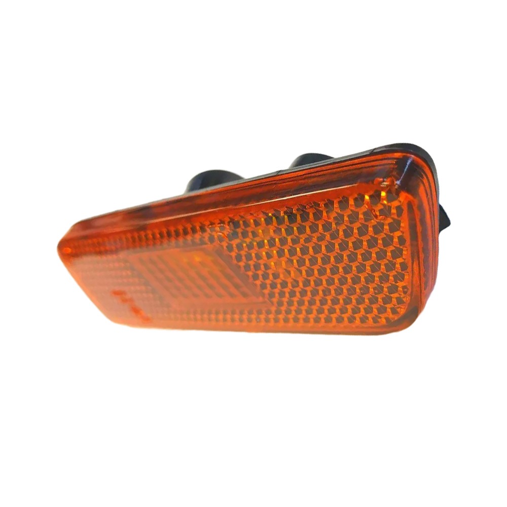 Fit For S80 1999-2006 Front Left LH Side Bumper Reflector Side Maker Light Lamp