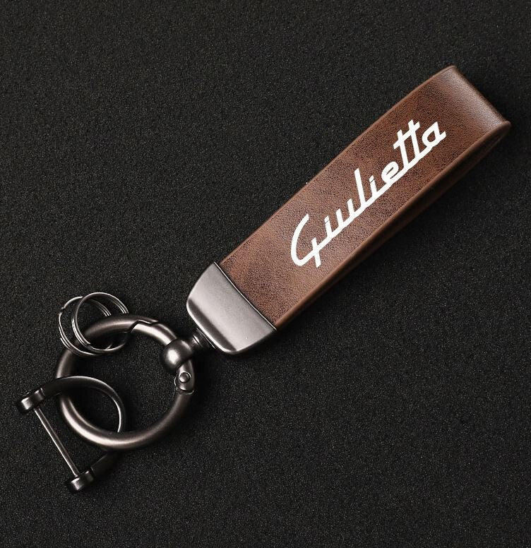 Carbon fiber black and red car keychain/key ring with horseshoe buckle suitable for Audi Q8