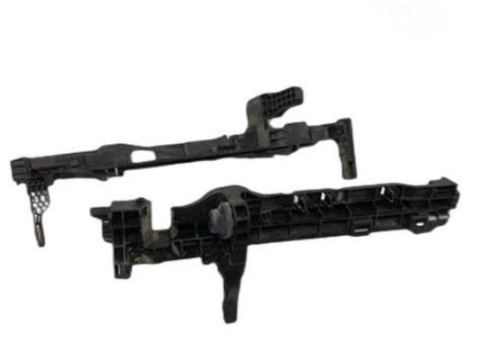 The upper radiator is suitable for installation with for MERCEDES-BENZ S W222 A0995040200 0995040200