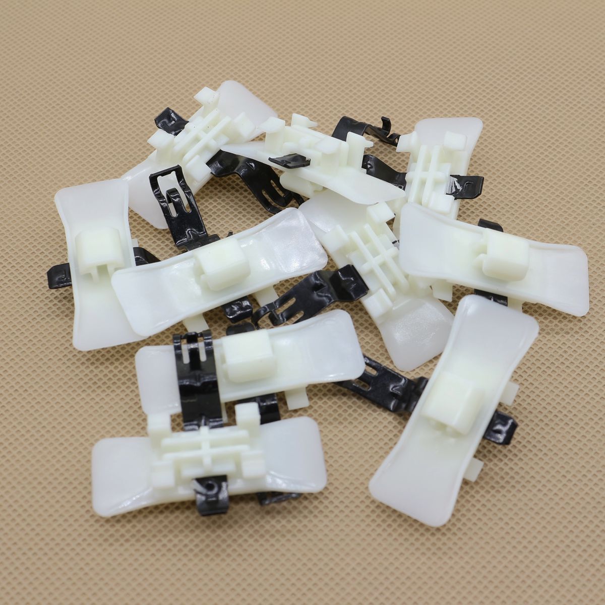 15Pcs for Mercedes-Benz W124 E-Class Lower Decor Moulding Clip A1249889478