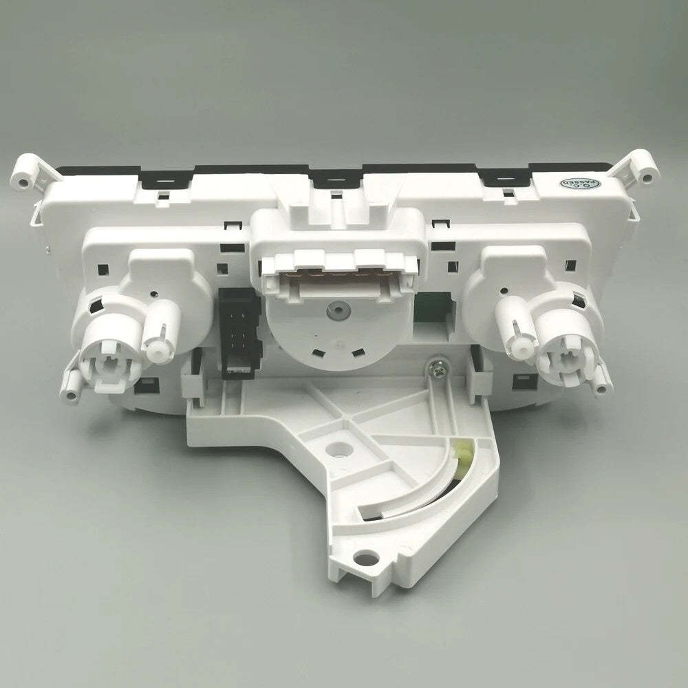 The heater and air conditioning control unit RC180941 is compatible with for Volkswagen RC.180.941