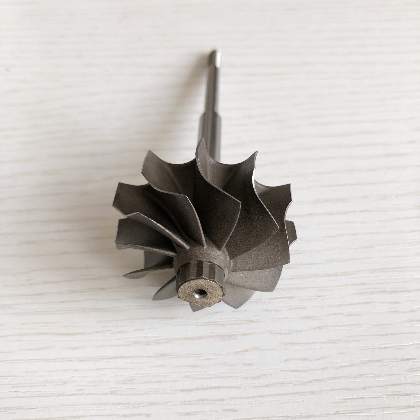 TD04L 41.2/47.2mm 11-blade turbine shaft/turbine wheel/turbine shaft