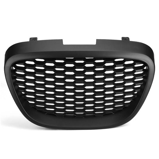 Leon MK2 1P1, 2006-2009, with a black honeycomb grille and no damaged seats.