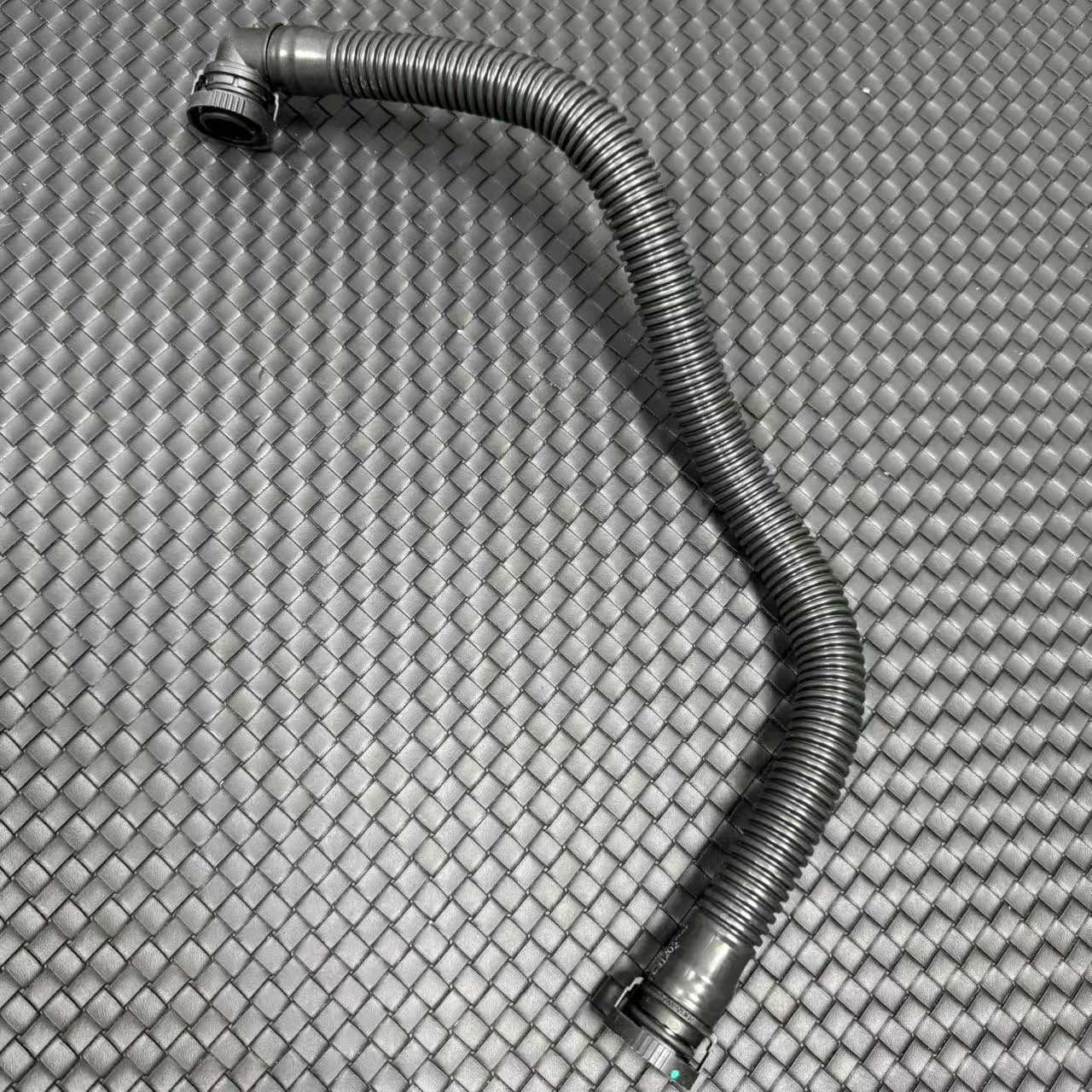 03H103493 Crankcase Vent Line for Porsche for Cayenne 11-14