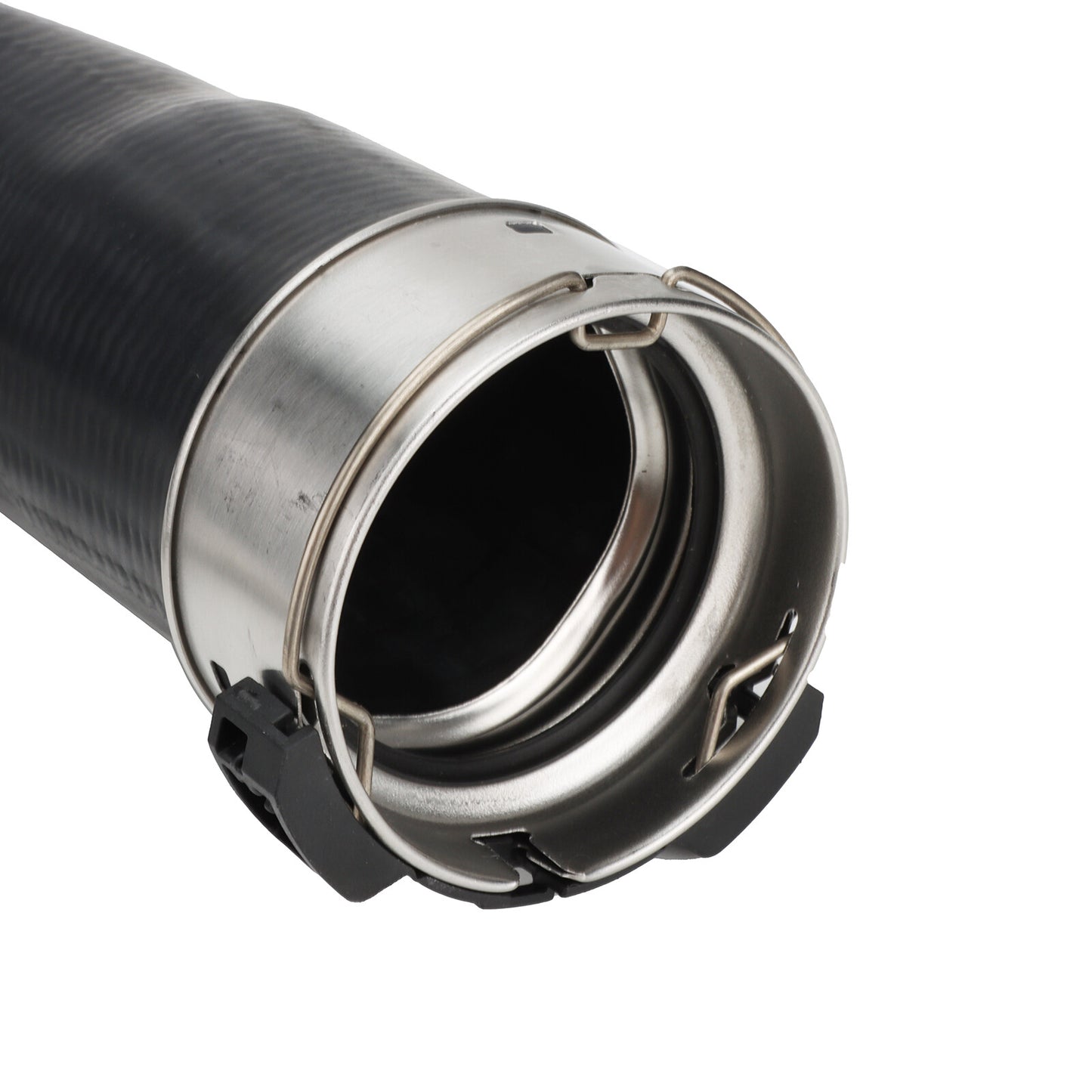 14463-5X04B is suitable for the hot side of the intercooler hose in for Nissan Navara D40 and Pathfinder R51 YD25.