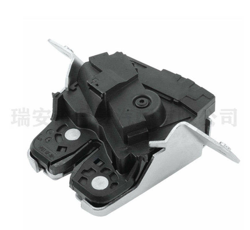 OE 2047400535 TAILGATE BOOT LOCK LATCH CATCH FOR 2010-2015 for Mercedes-Benz GLK350