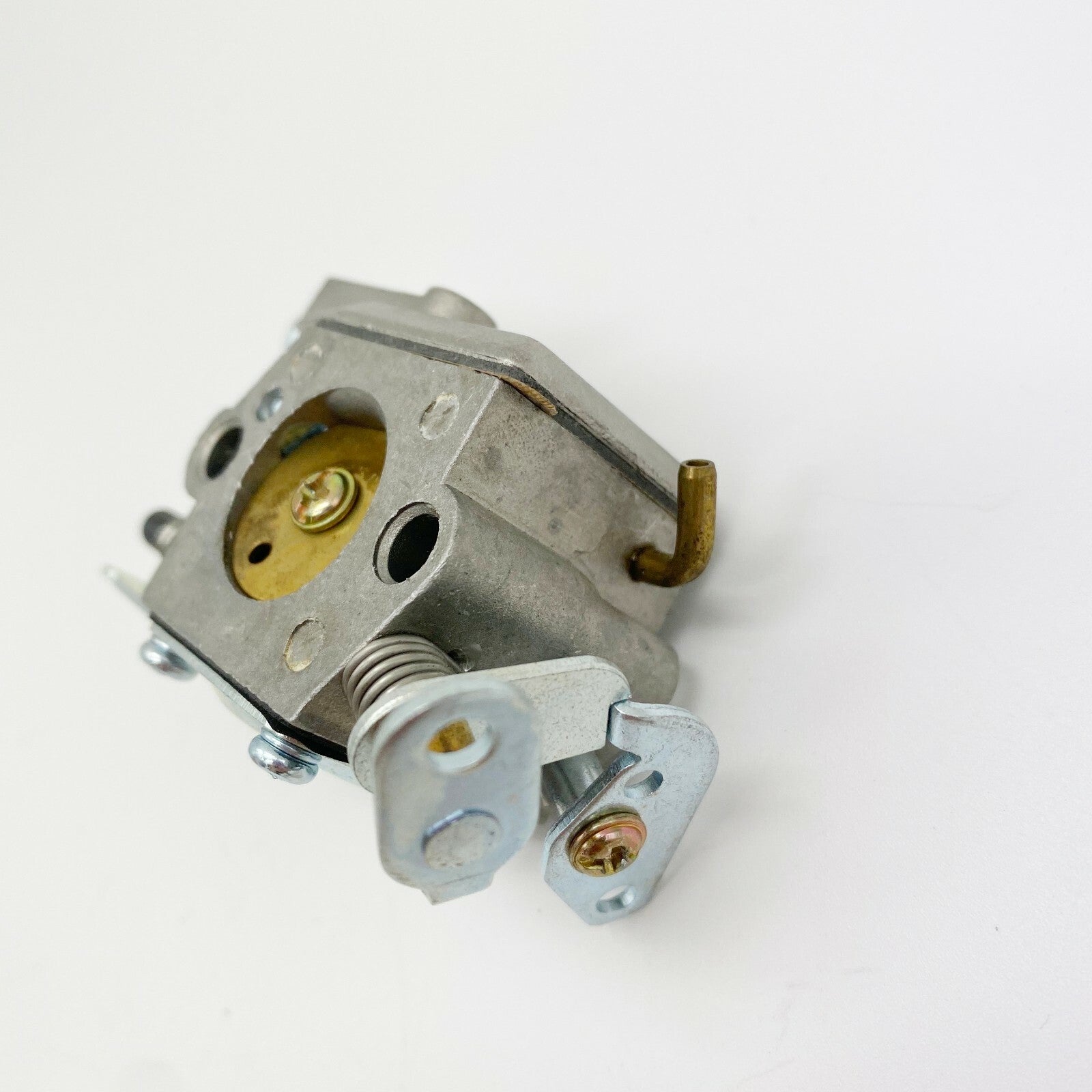 Carburetor For HUSQVARNA HUS 137 142 136 141 Chainsaw Carb Replacement HUS137