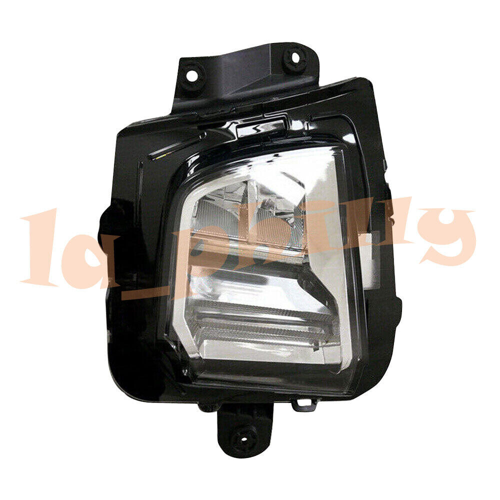 Left Front Bumper Fog Light with Halogen Bulb for Cadillac XTS 2018 | Clear Lens