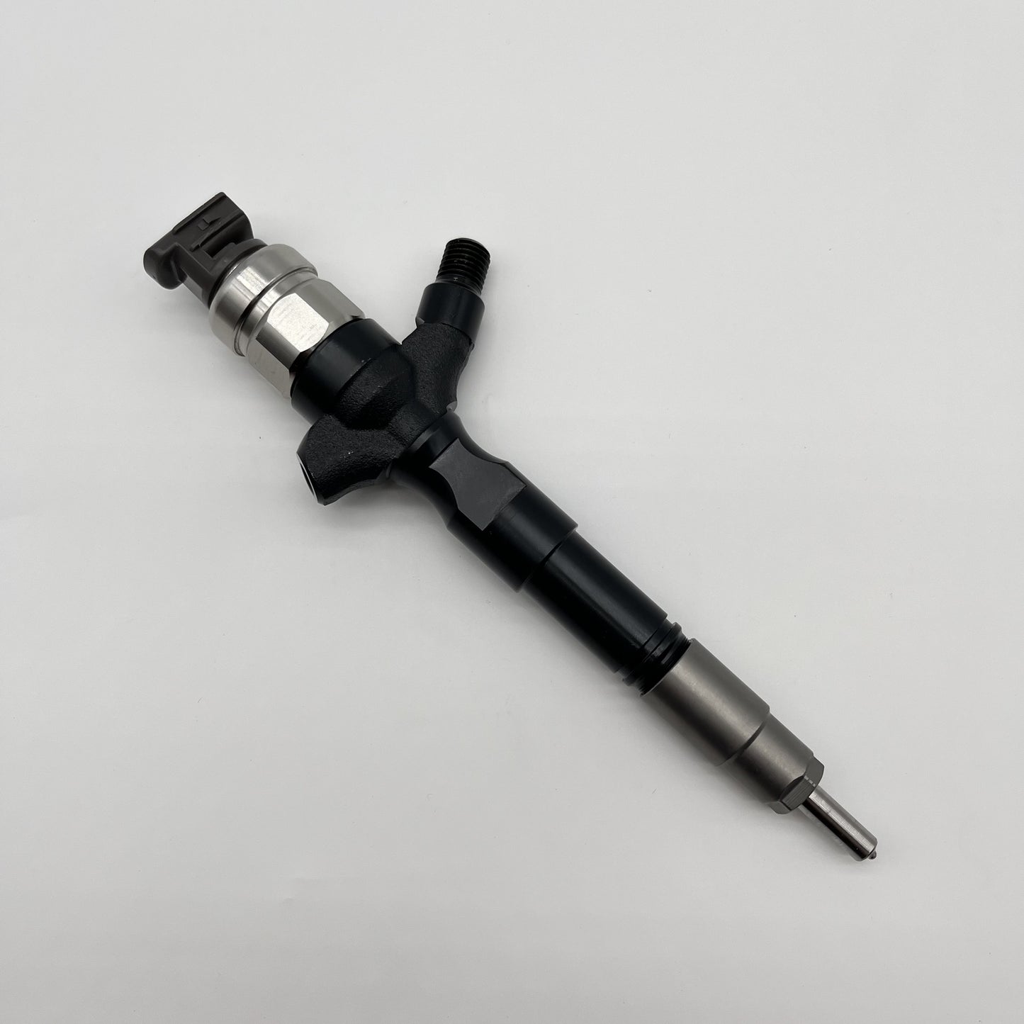 New 23670-30300 Diesel Fuel Injector 23670-0L010 for Toyota HILUX VIGO 2KD Hiace