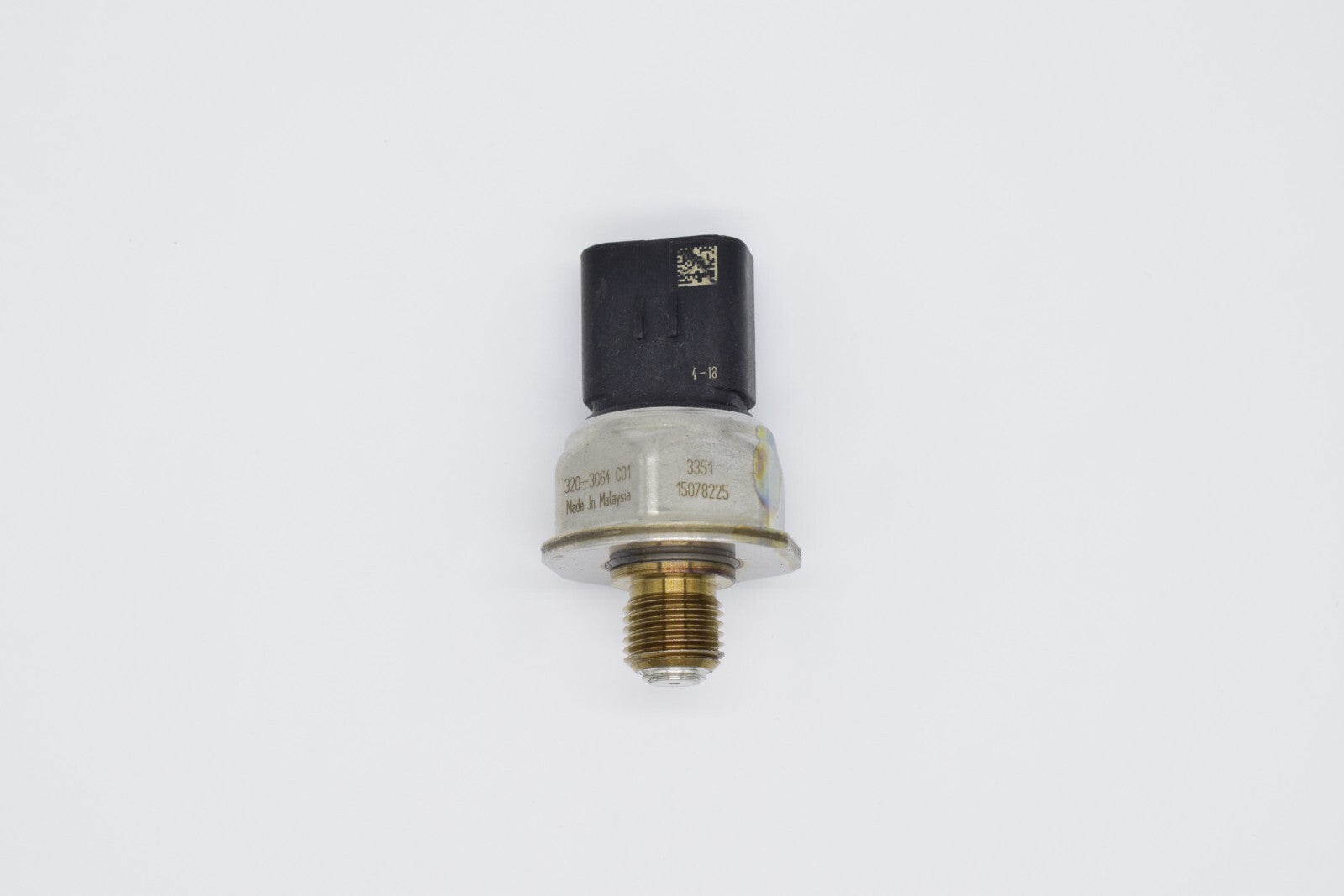 The new MN153264 Lambda Oxygen (O2) sensor is suitable for Mitsubishi Montero Pajero 4 3.0L engines.