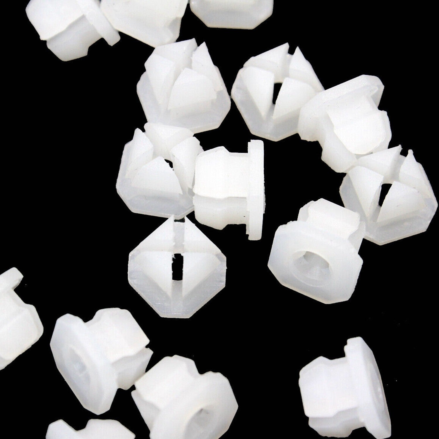 35 Nylon Trim Screw Nuts 5/16 Square Hole Plastic Grommets For GM 3893980 347347