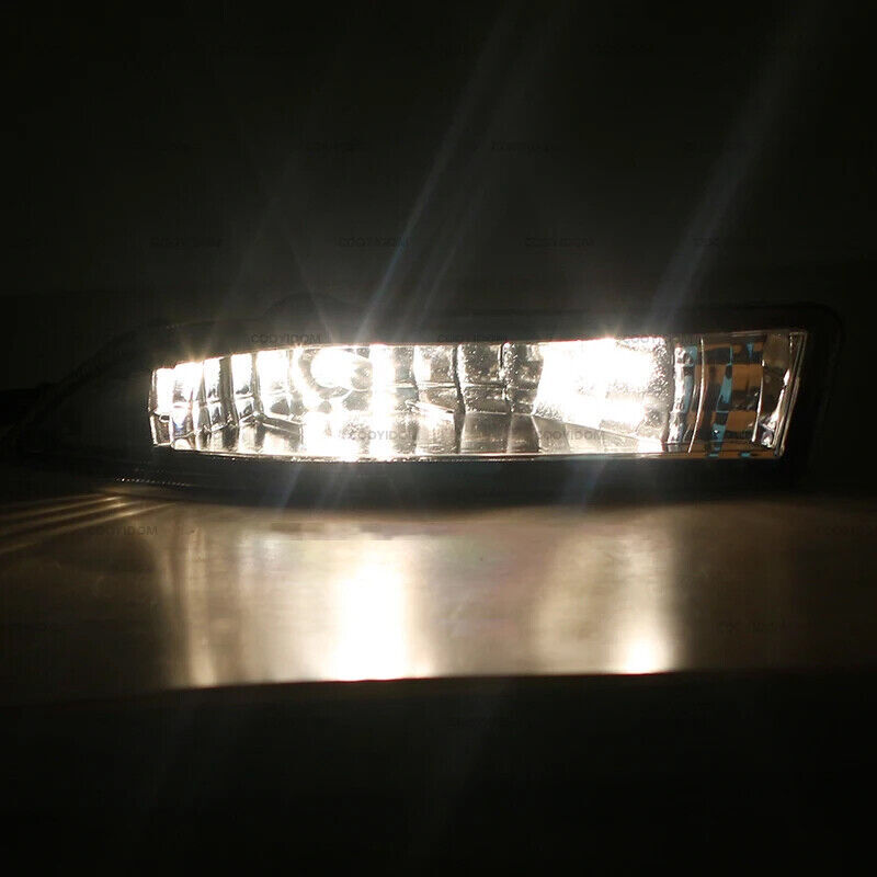 LHRH for Toyota for Corolla Kombi Limo E12 2001-2004 Front Bumper Fog Light