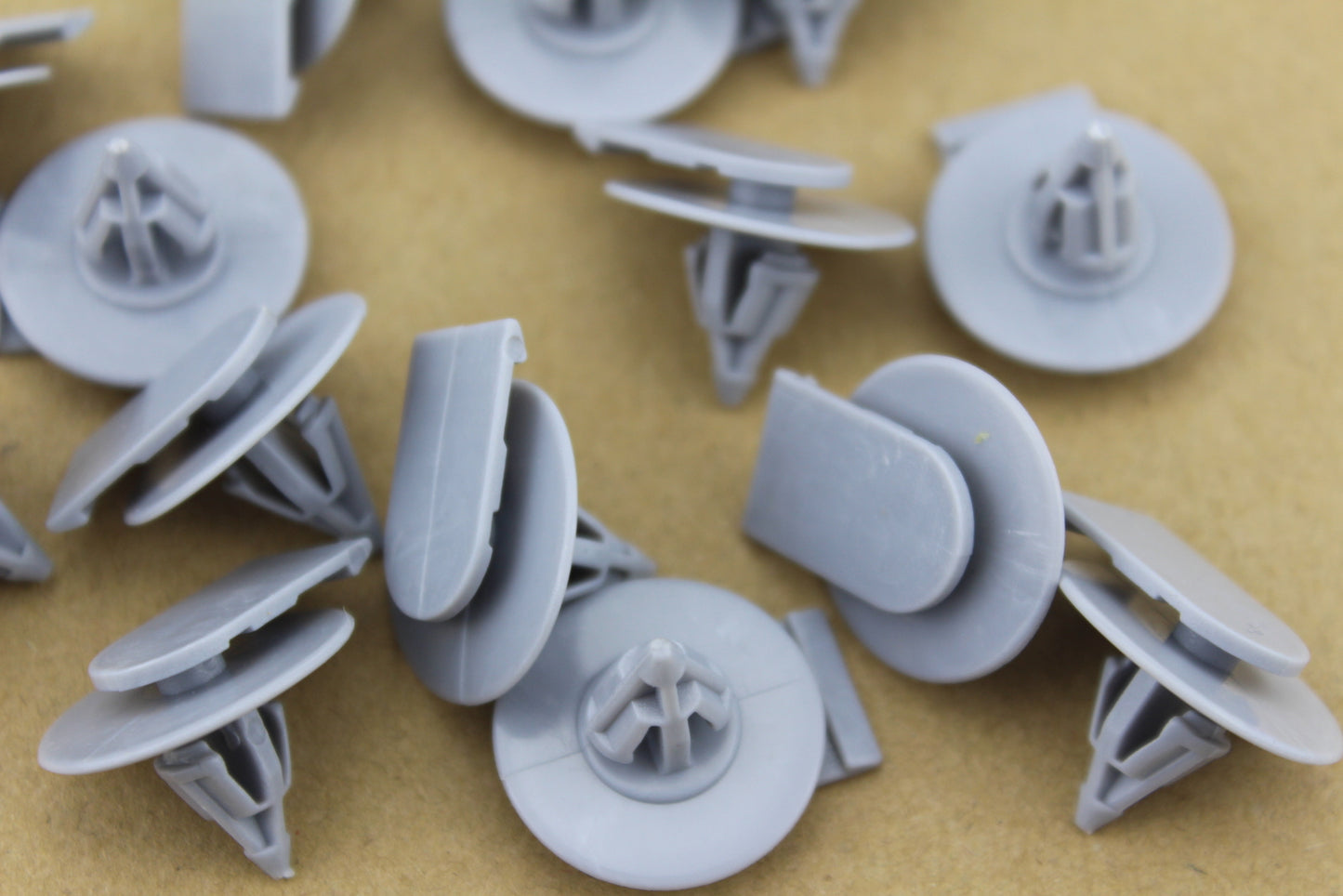 20 Clips for BMW for Mini -Cooper Trim Panel Fender Flare Moulding Retainer Fastener