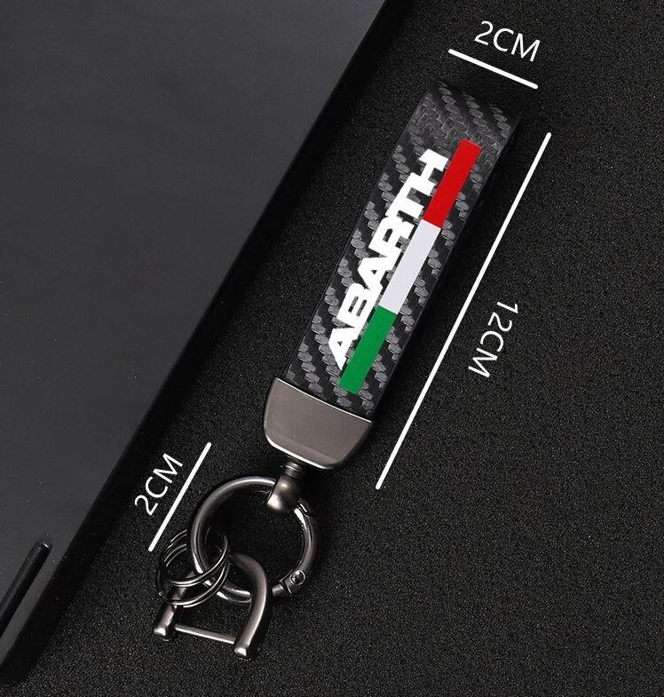 Suitable for Audi Q7 car keychain horseshoe buckle carbon fiber leather black red