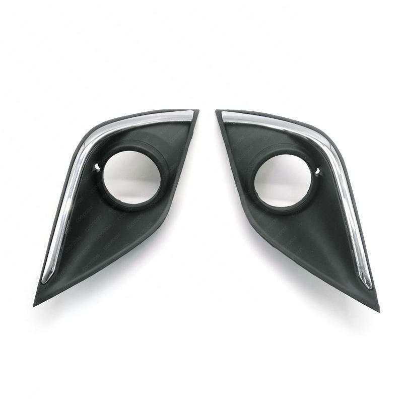 A pair of chrome-plated front bumper fog light covers with bezels for the for Mitsubishi Outlander 2016-18