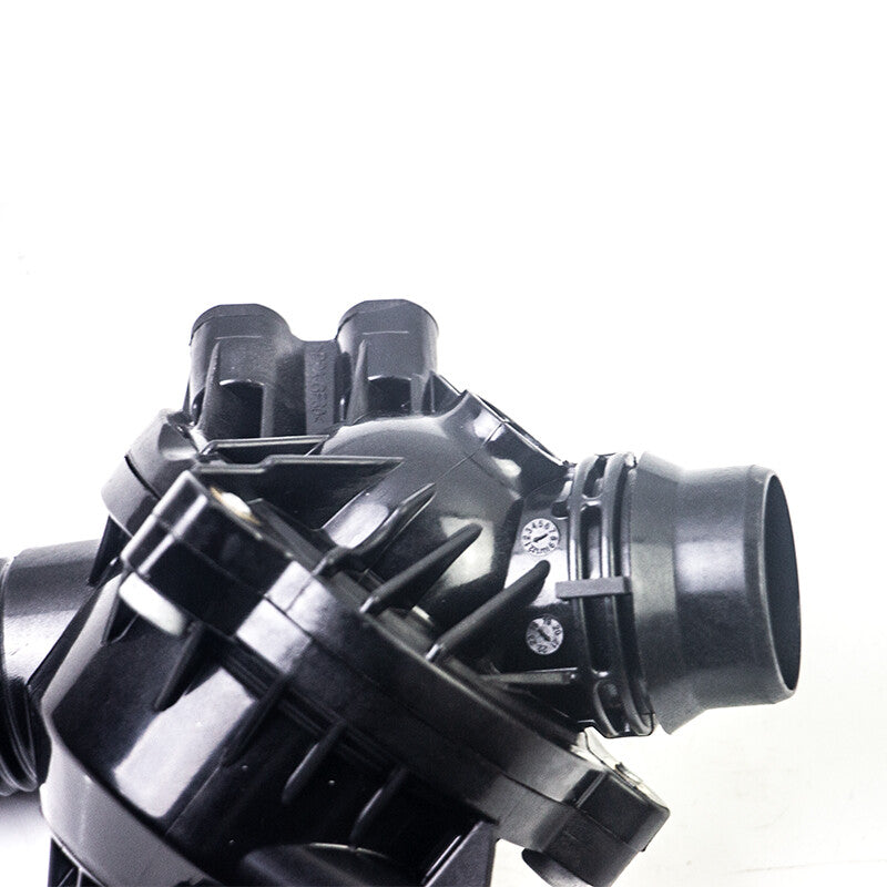 for BMW X1 X5 X6 135i 135is 335i 4-Door 3.0L 4.4L Thermostat Housing 11537601158