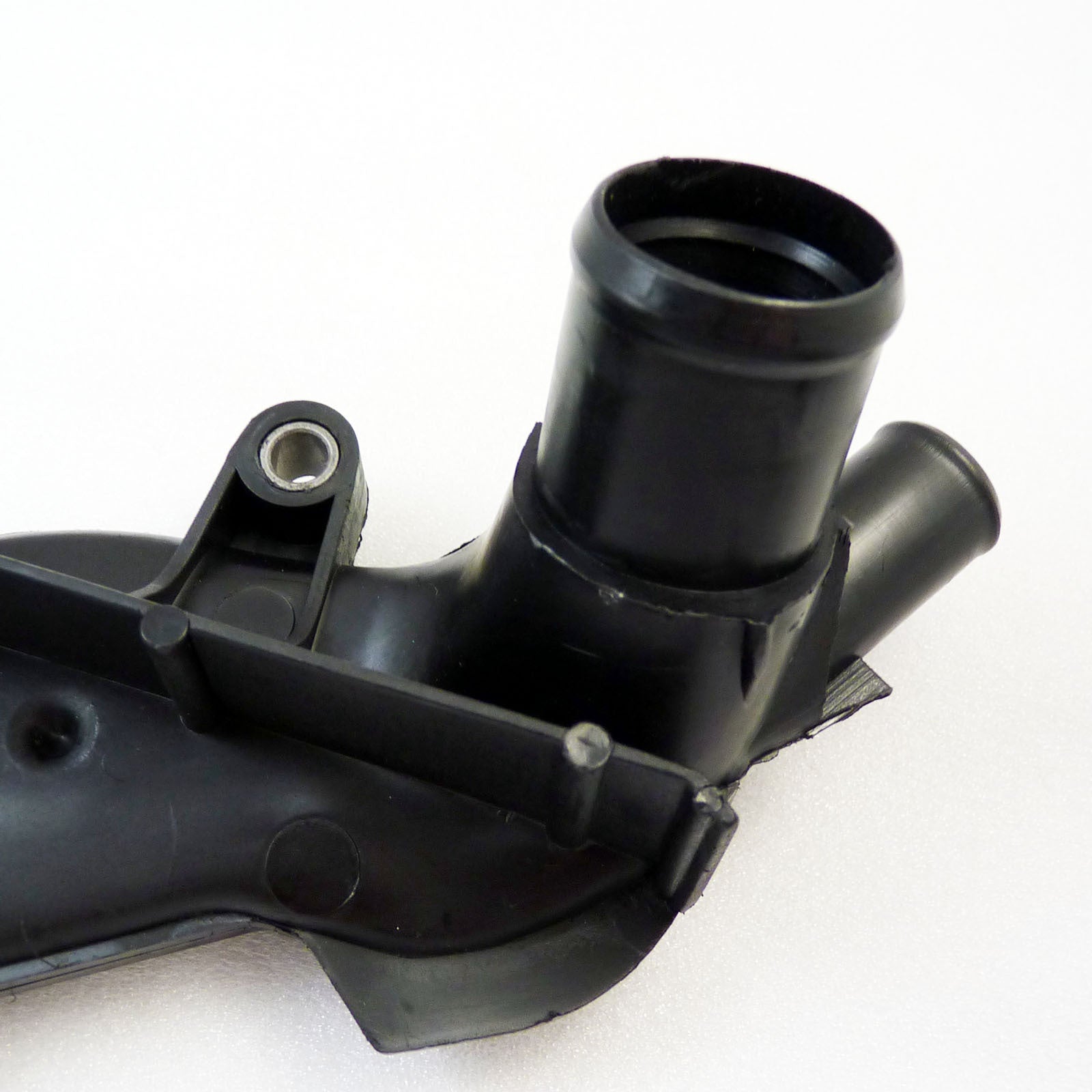 078121121K New Thermostat Housing for Audi A6 Quattro for VW for Passat 2001-2005