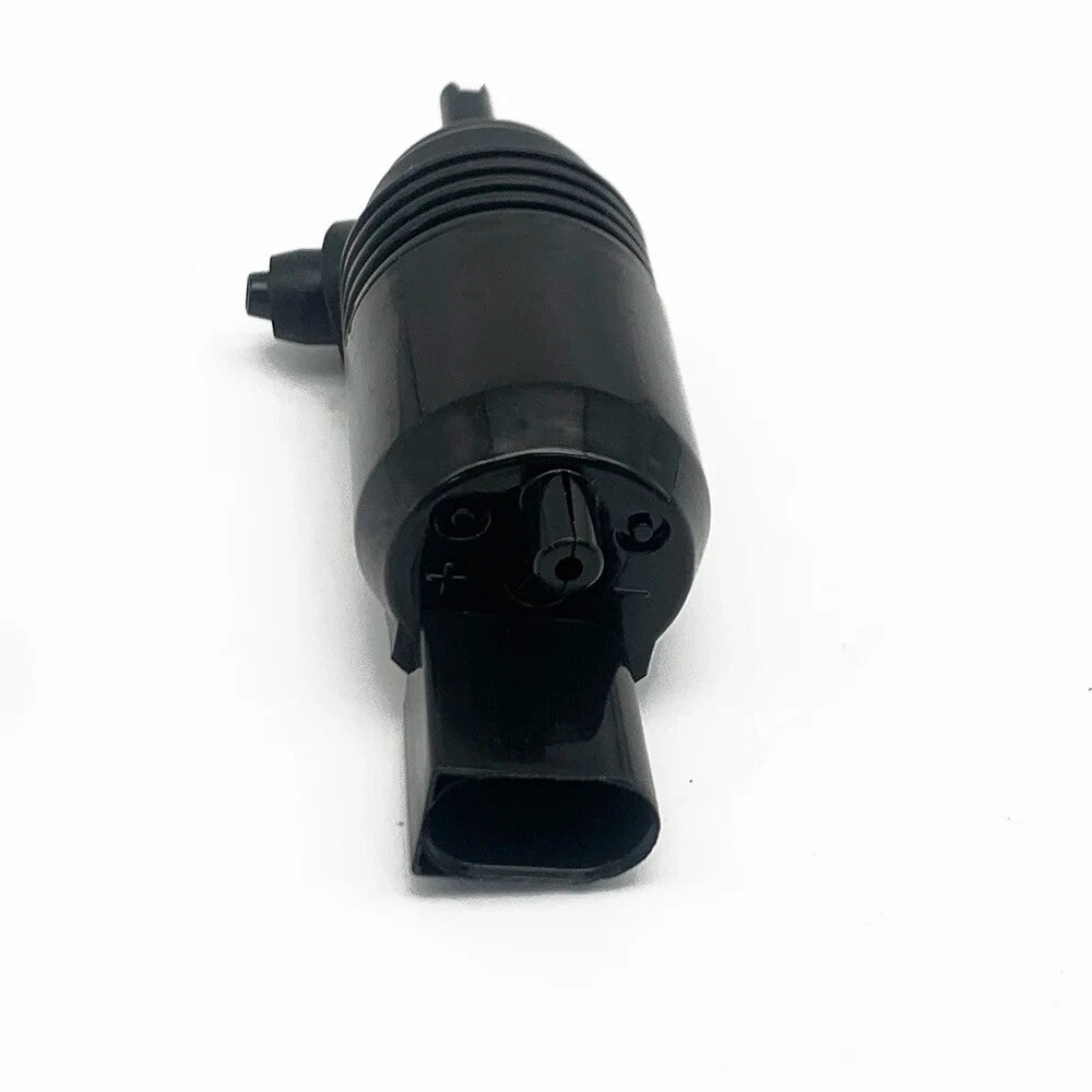 Windshield washing machine pump suitable for Chevrolet Tahoe Suburban and for Cadillac models 84518407 22999423