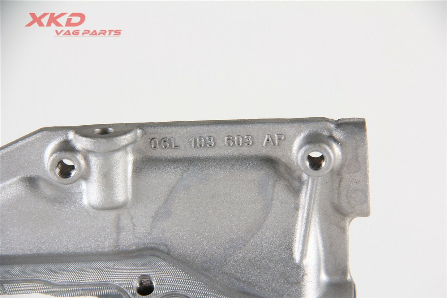 The 2.0T engine oil pan is suitable for Audi A4 Quattro S4 A5 A6 S6 Q7 06L103603AT