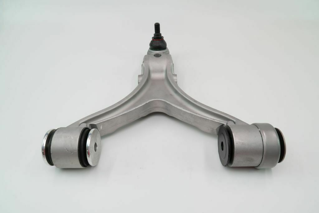 2 front lower control arms for Maserati Quattroporte GranTurismo M139 2004 - 2008