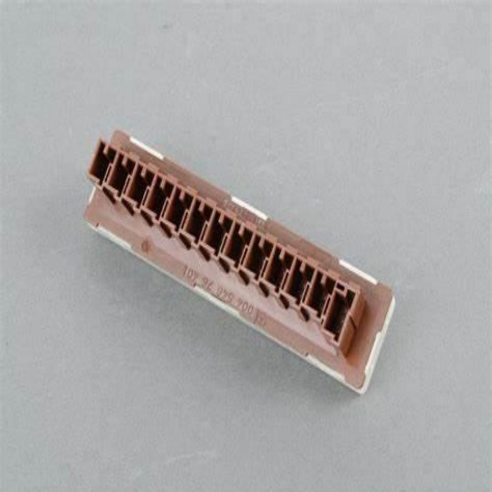 45467640 Distributor Block for Mercedes-Benz C W204
